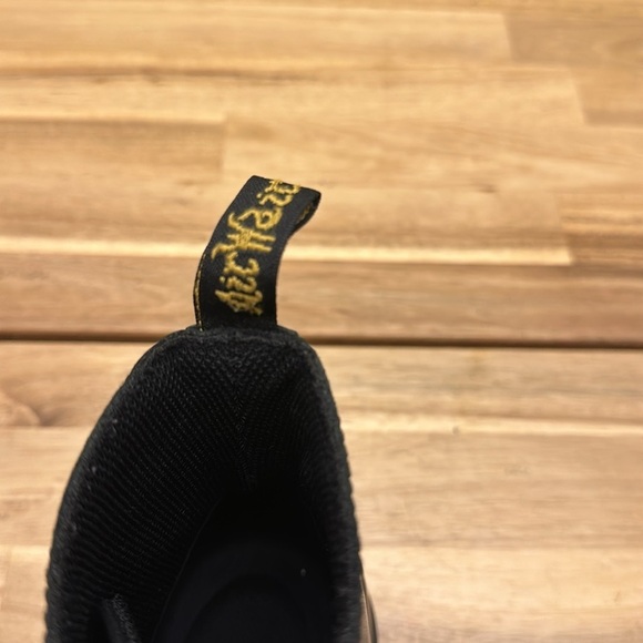 DR. MARTENS ⭐️ Air Wair bouncing soles boots main image 5